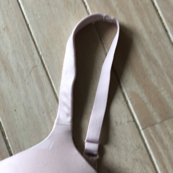 Vanity Fair moulded cup plus size support bra - Picture 4 of 9